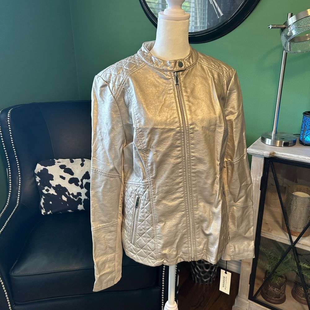 Gold Leather Jacket with Full Zipper and Round Collar